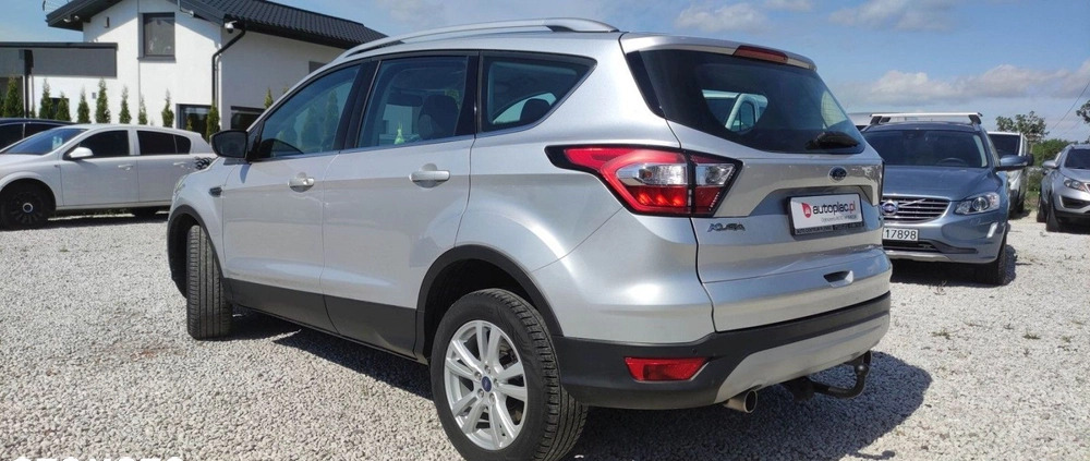 Ford Kuga cena 53900 przebieg: 194498, rok produkcji 2019 z Wyrzysk małe 631